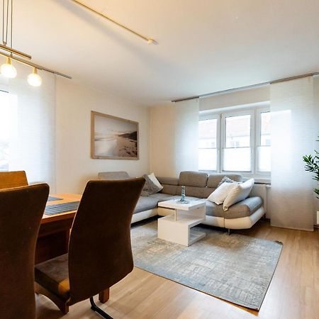 Moderne 4 Zimmer Wohnung Vollausgestattet Und Moebliert ハレ エクステリア 写真